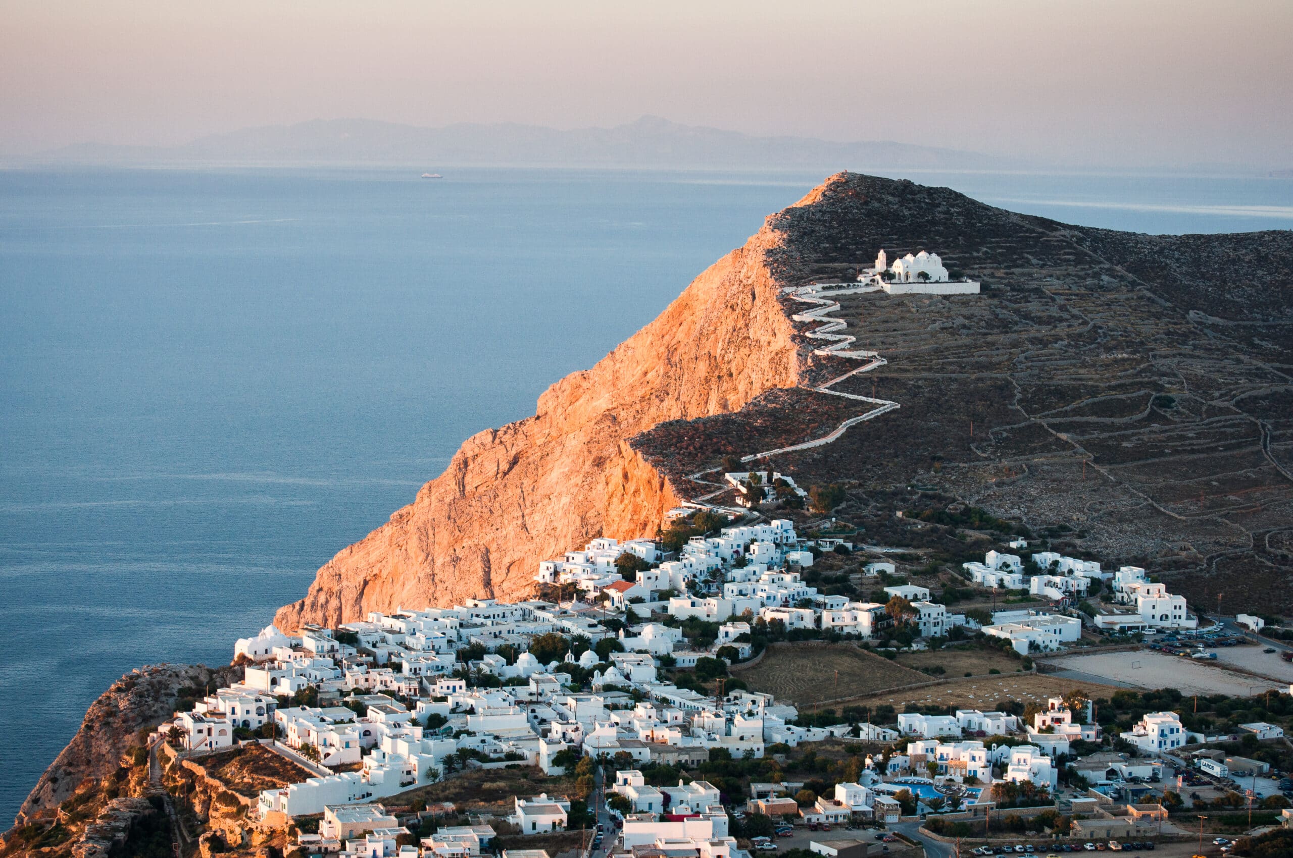 chora folgandros coucher de soleil cyclades