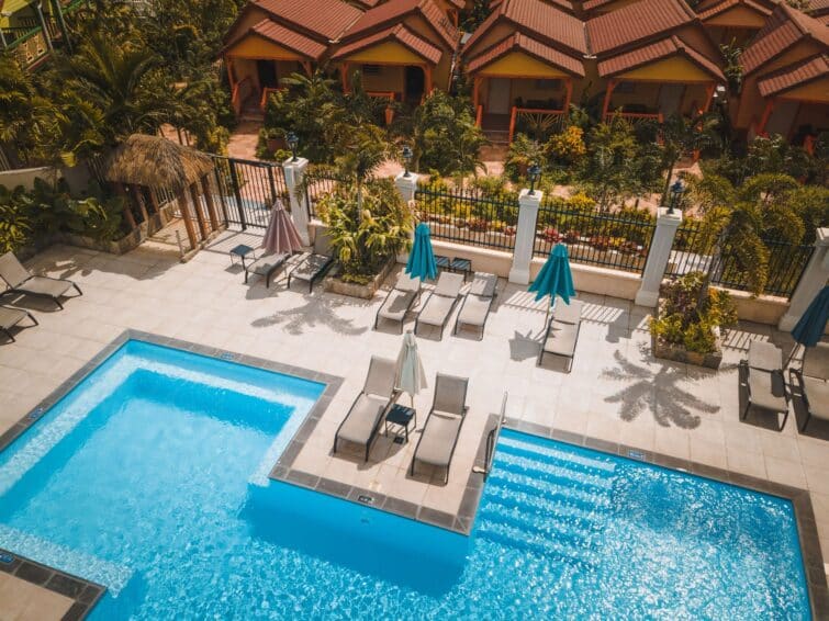 hotel bambou piscine