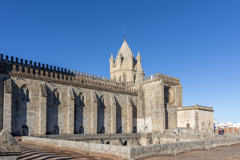Cathédrale d'Évora, monuments autour de Lisbonne