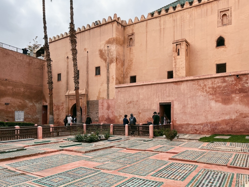 lieux emblematiques marrakech tombeaux saadiens