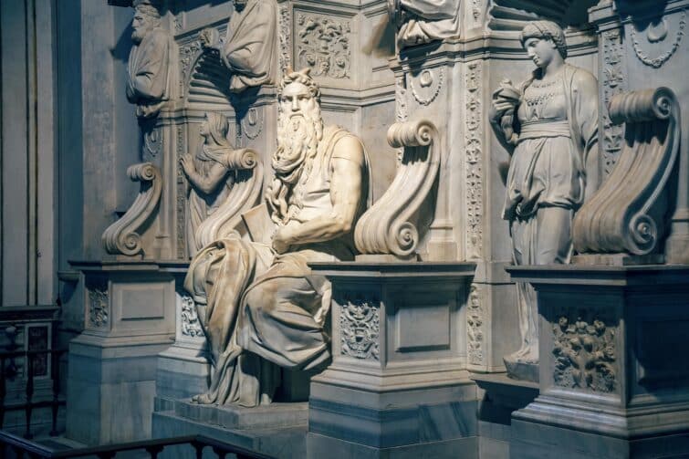 Sculpture de Moïse dans l’église de San Pietro in Vincoli