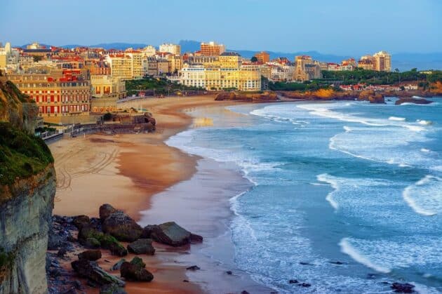 Comment apprendre à surfer à Biarritz ?