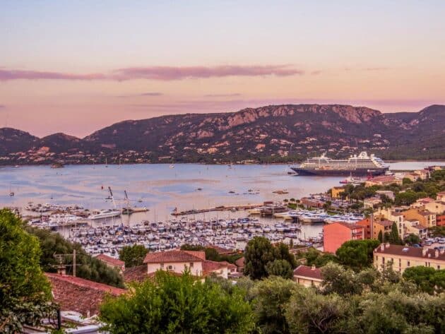 Coucher de soleil à Porto-Vecchio, en Corse