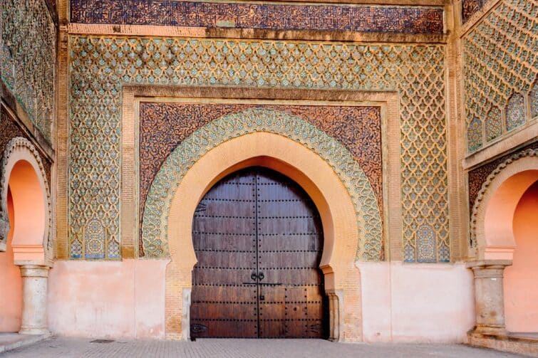 La porte Bab Mansour à Meknès, Maroc