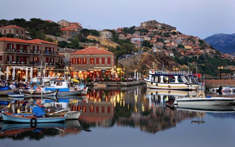 Ville de Molyvos sur l'île de Lesbos