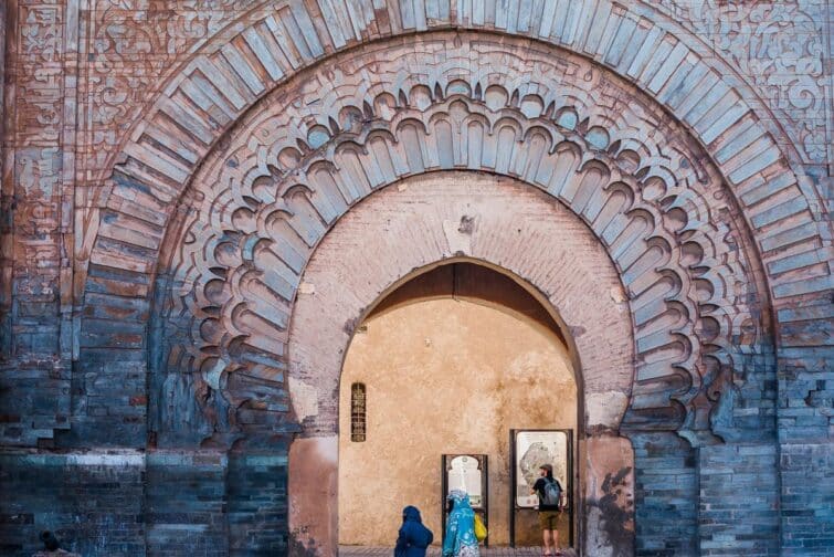 détail de la porte Bab Agnaou à Marrakech, Maroc