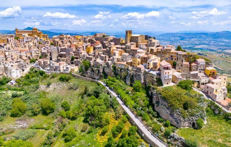 Calascibetta, un village hors des sentiers battus en Sicile