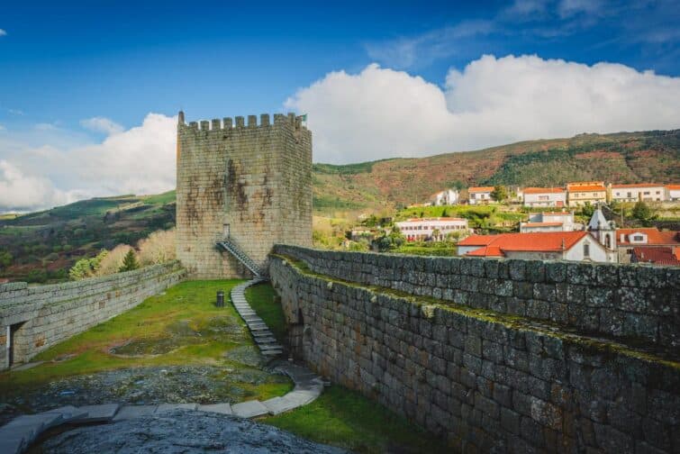 Château médiéval de Linhares da Beira au Portugal