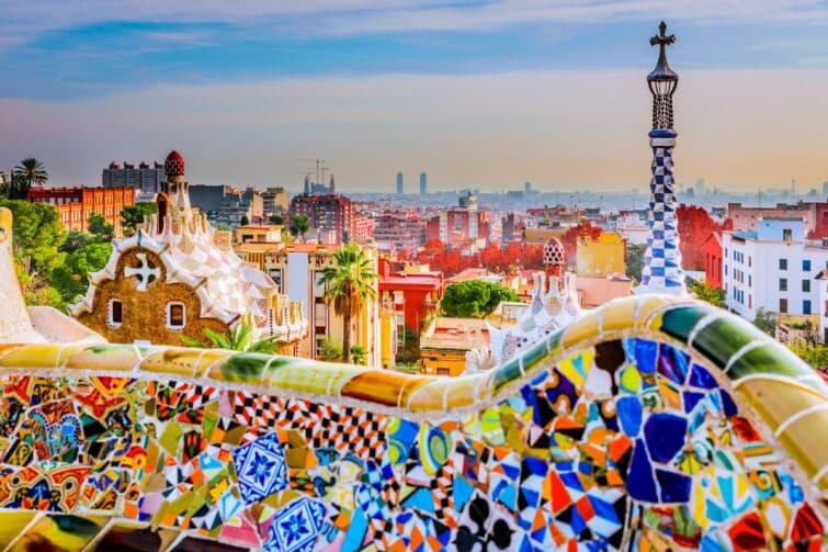 Les couleurs de Park Guell à Barcelone, Espagne
