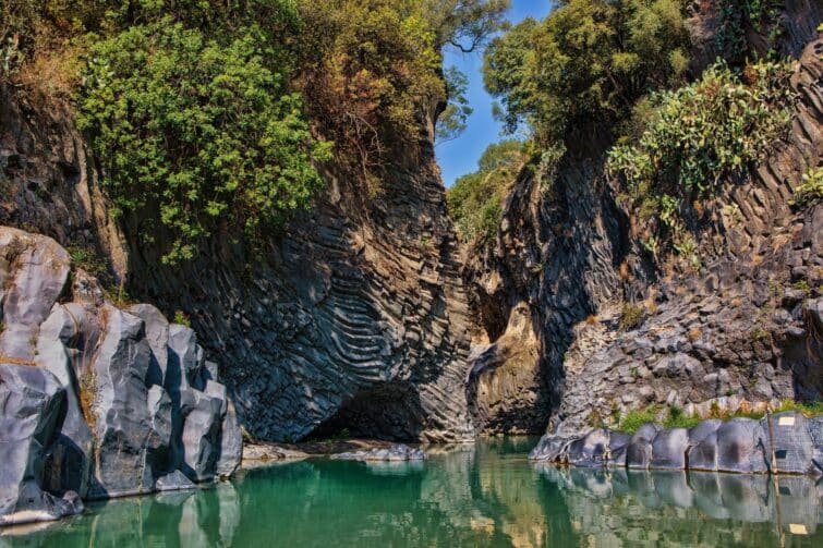 Les gorges de l'Alcantra, merveille naturelle de Sicile