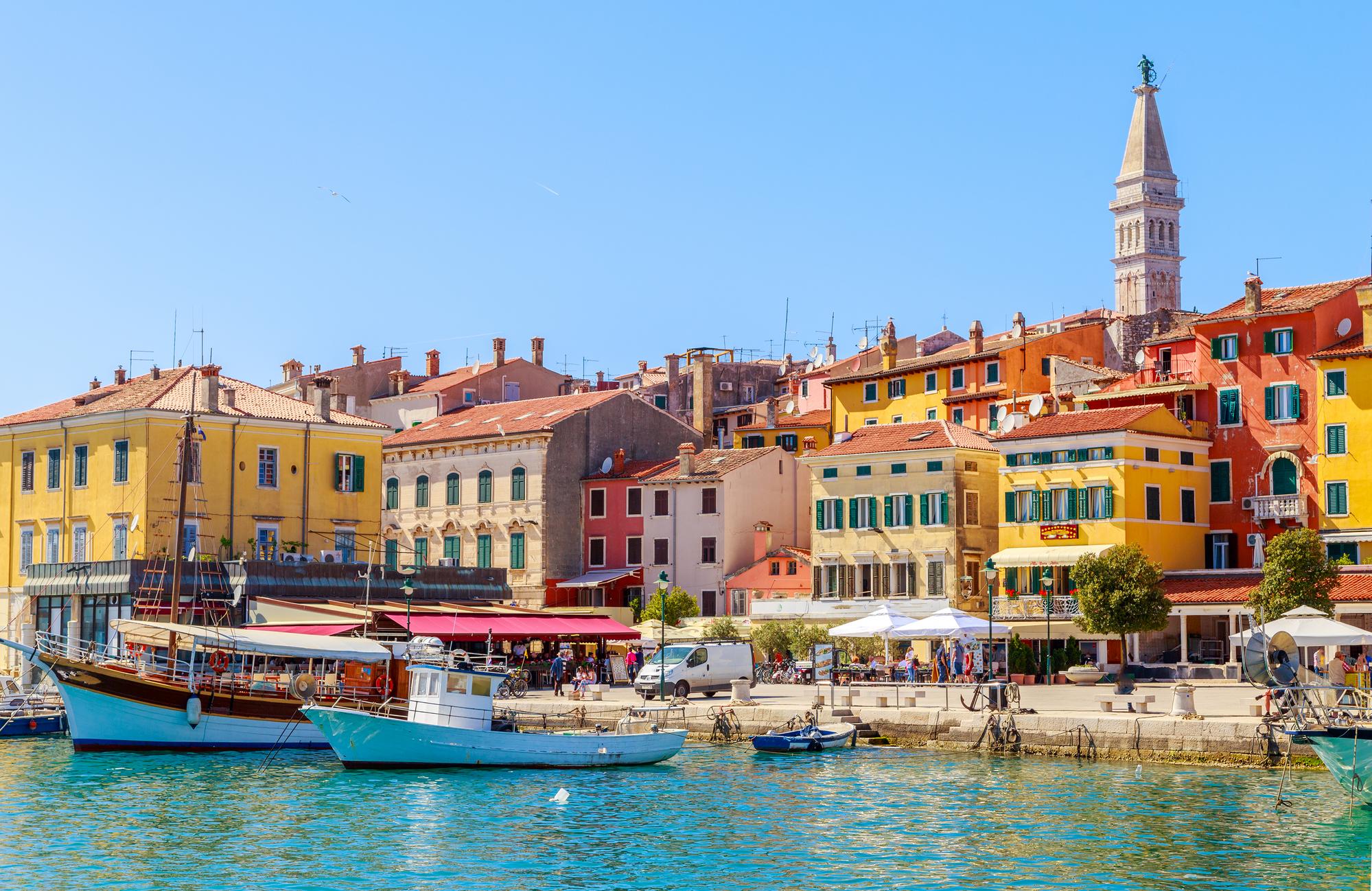 Port de Rovinj en Croatie