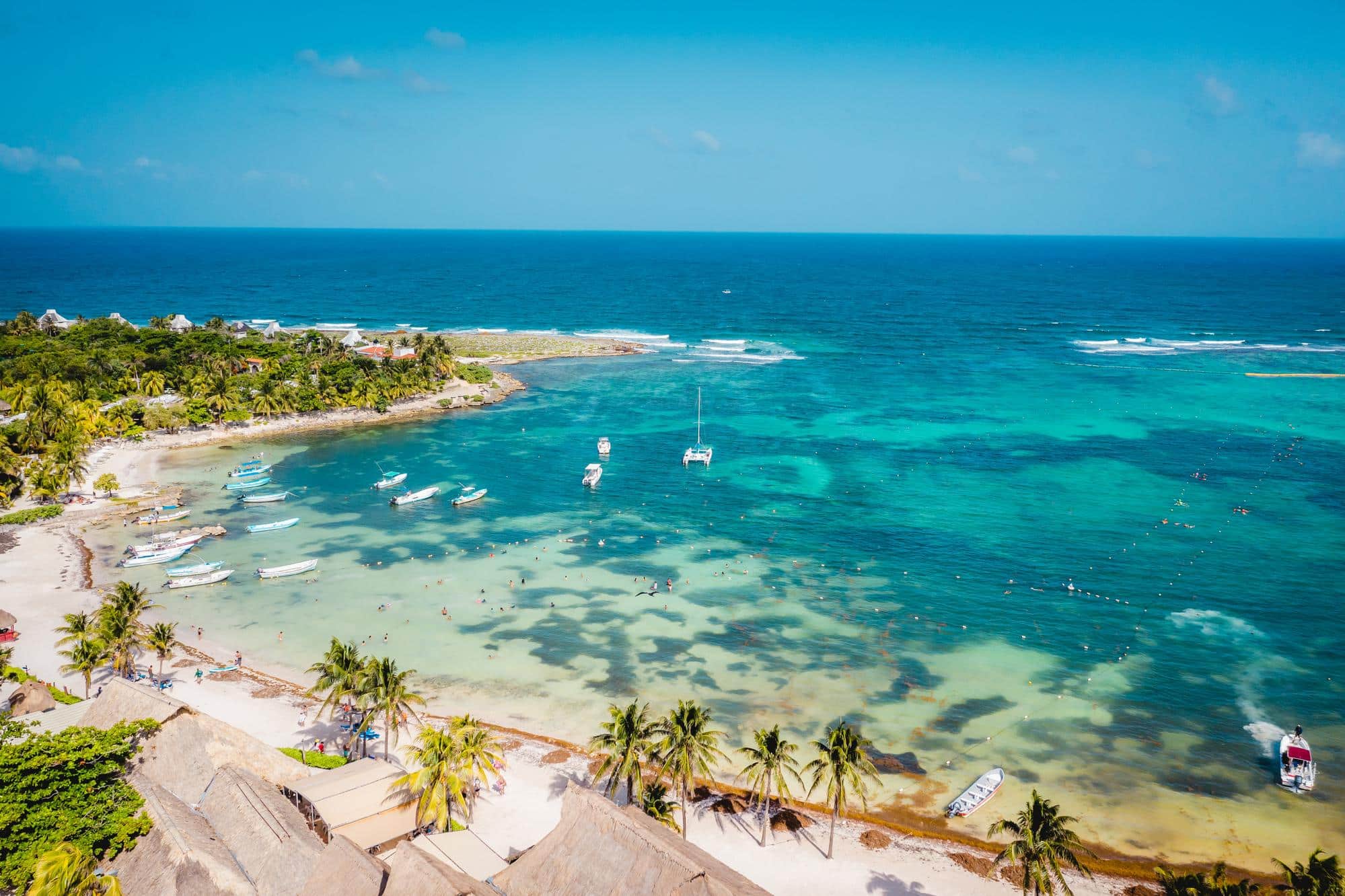 Vue aérienne de la baie d'Akumal