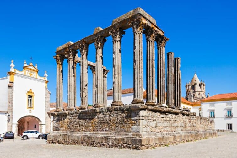 temple romain d'evora