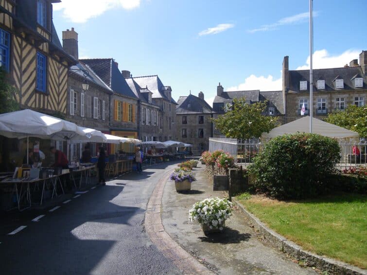 Les jolies maisons de Bécherel en Bretagne