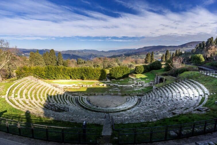 Théâtre romain de Fiesole avec vue sur les alentours