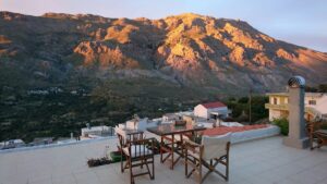 airbnb montagnes crète