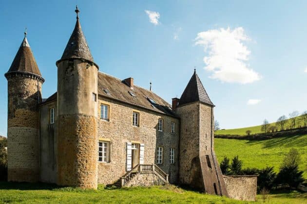 7 châteaux où dormir en Auvergne-Rhône-Alpes