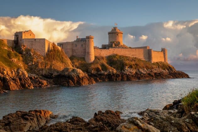 Le fort la Latte, un monument historique de Bretagne