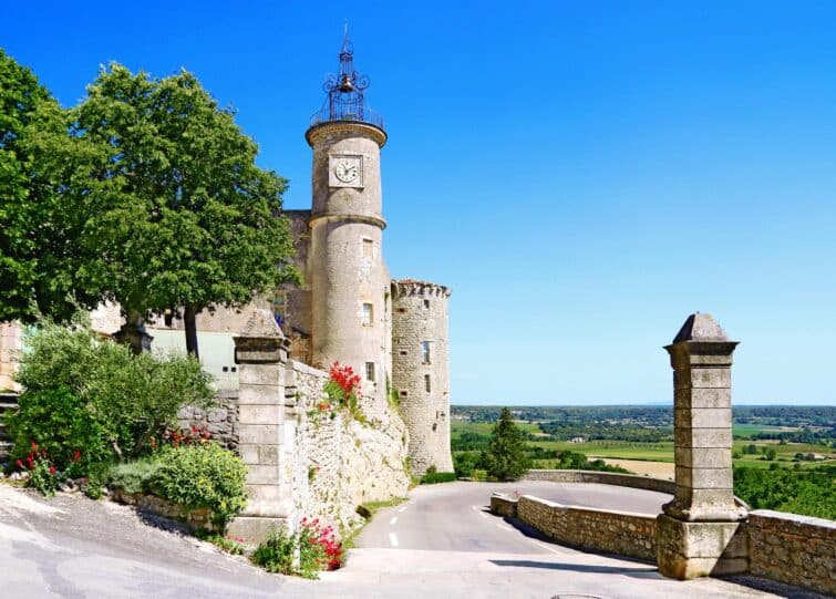 Château de Lussan, Occitanie