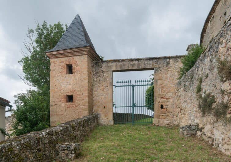Château de Montgey dans le Tarn