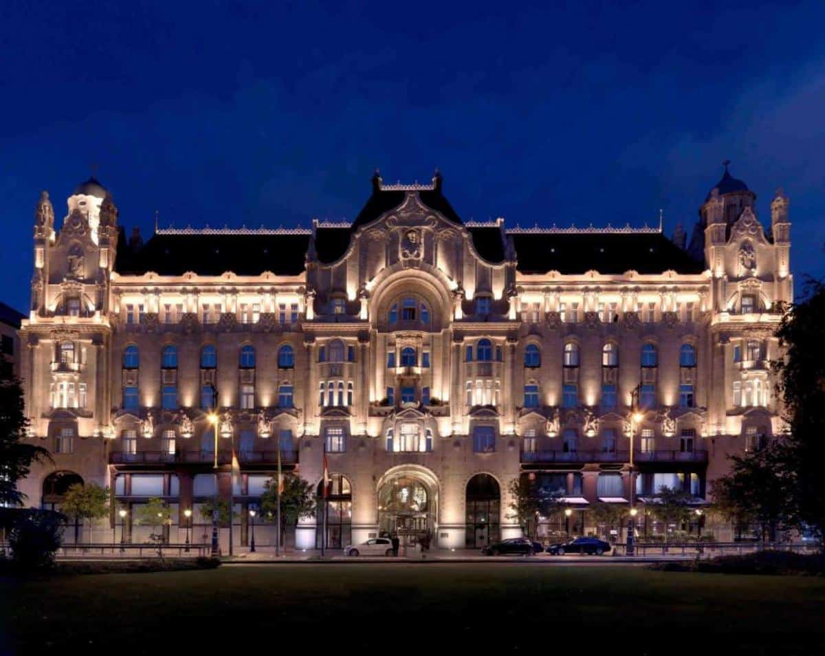 four-seasons-hotel-gresham-palace-budapest-3