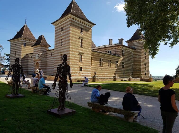 Jardin et sculpture château de Laréole