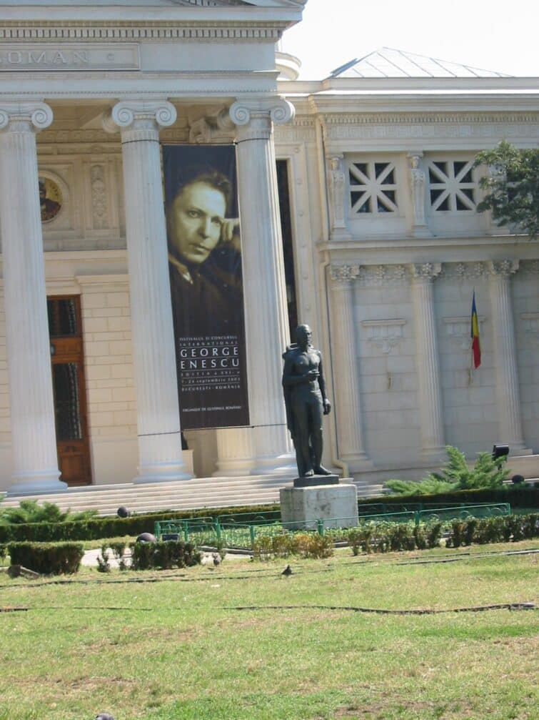 Poster du festival George Enescu à l'Athénée roumain de Bucarest