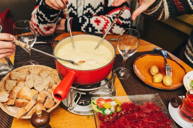 Restaurant où manger fondue raclette Alpes