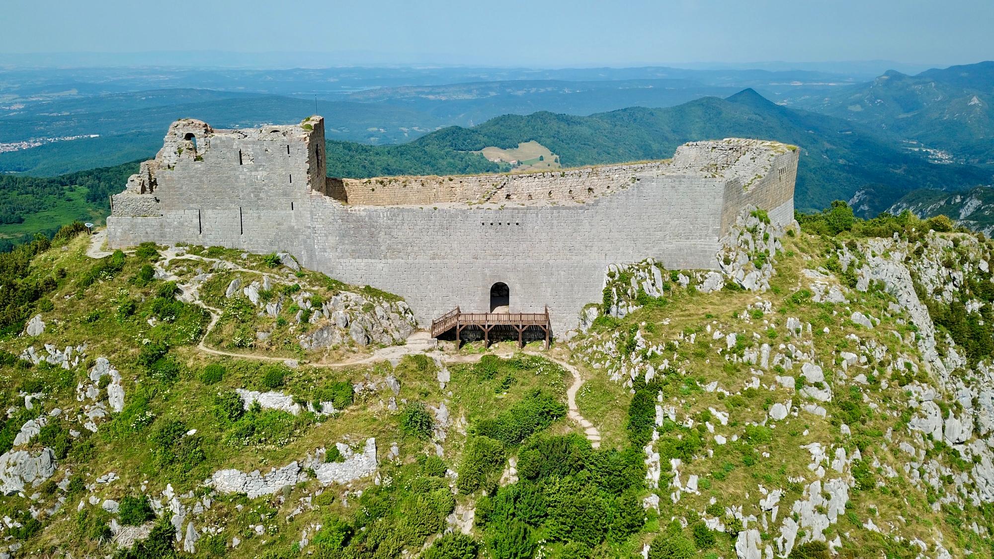 14 châteaux cathares à visiter en Occitanie