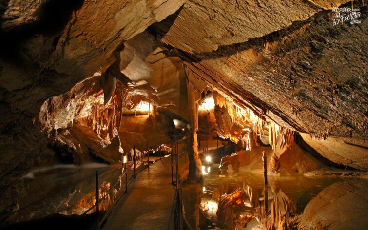 La grotte de la Cocalière dans les Cévennes