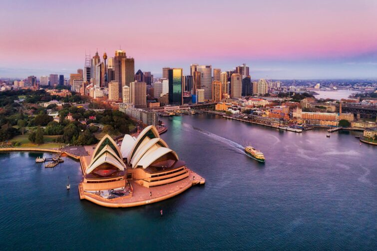 Lever de soleil sur l'opéra de Sydney, Australie