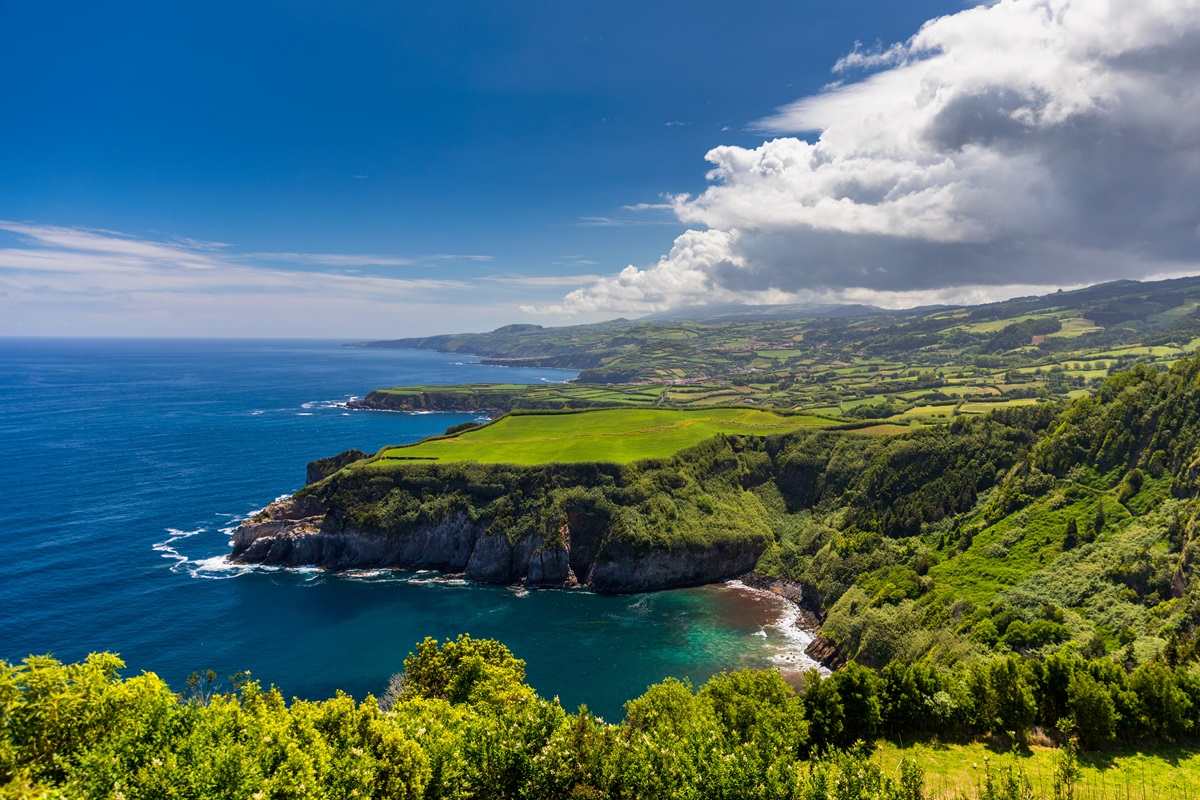 Vue panoramique des Açores sur le paysage naturel