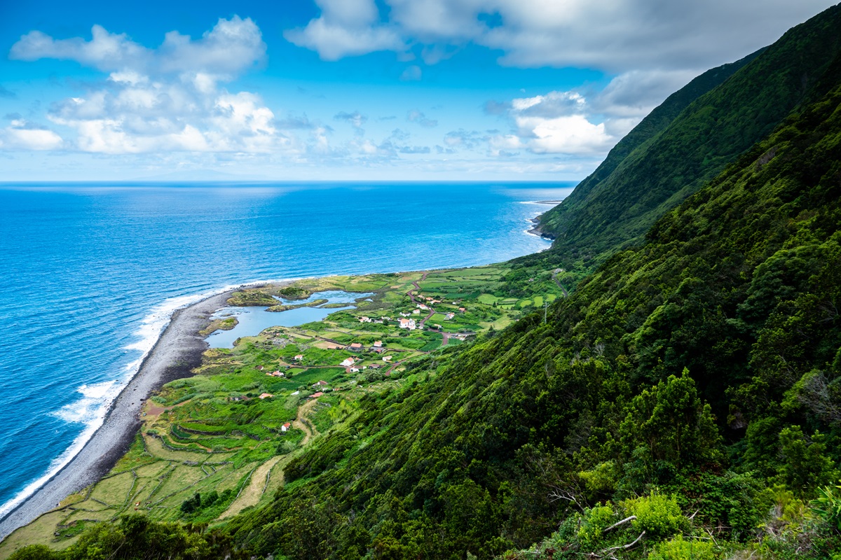 péninsule Faja dos Cubres au nord de l'île de Sao Jorge, Açores