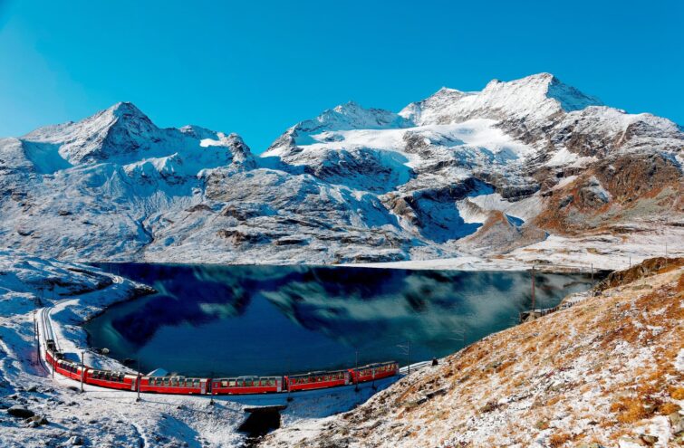 Bernina Express, train Suisse