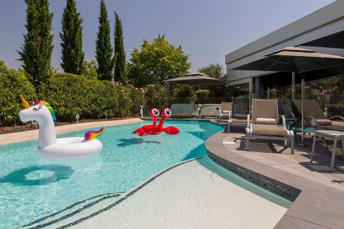 Hôtel Courtyard by Marriott Toulouse Airport avec piscine