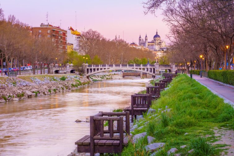 Madrid au fil du fleuve, Espagne