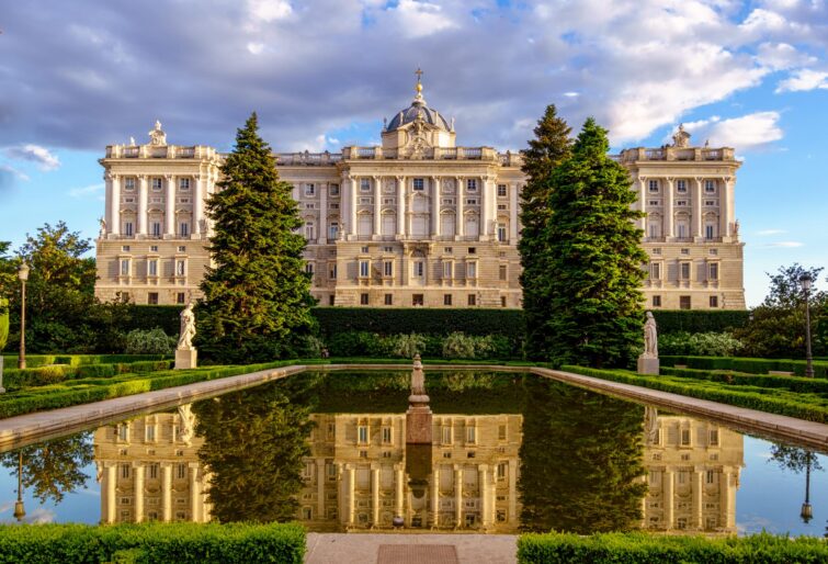 Palais Royal symbole de la royauté à Madrid