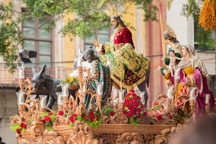 Typique de Pâques, Semaine sainte à Séville en Espagne