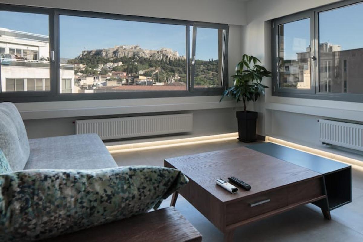 %e2%98%85-acropolis-outlook-grand-balcon-et-vue-imprenable%e2%98%85