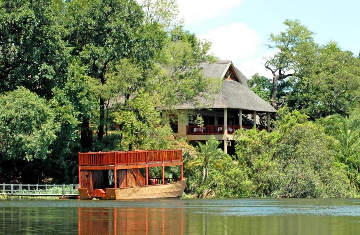divava-okavango-resort-spa
