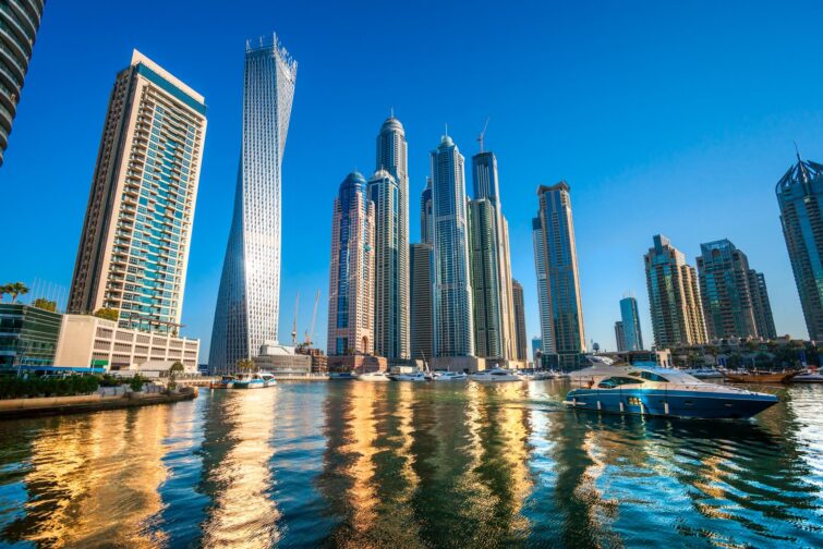 Dubai : Private Luxury Yacht Tour on a 50-Foot Yacht