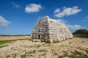 Naveta d'Es Tudons, Minorque, Baléares