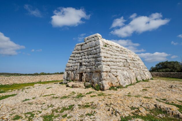 Naveta d'Es Tudons, Minorque, Baléares