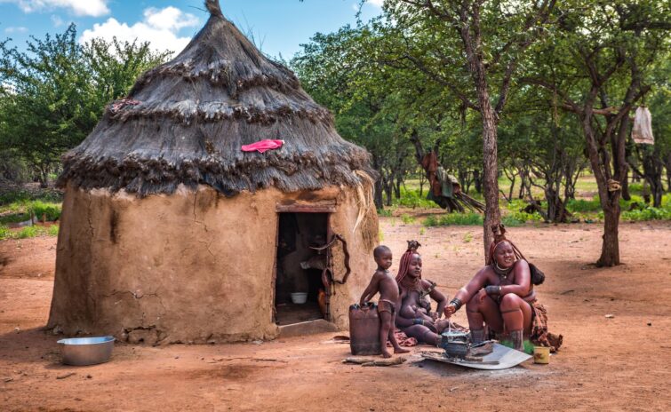 Otjikandero Himba Orphan Village, Namibie