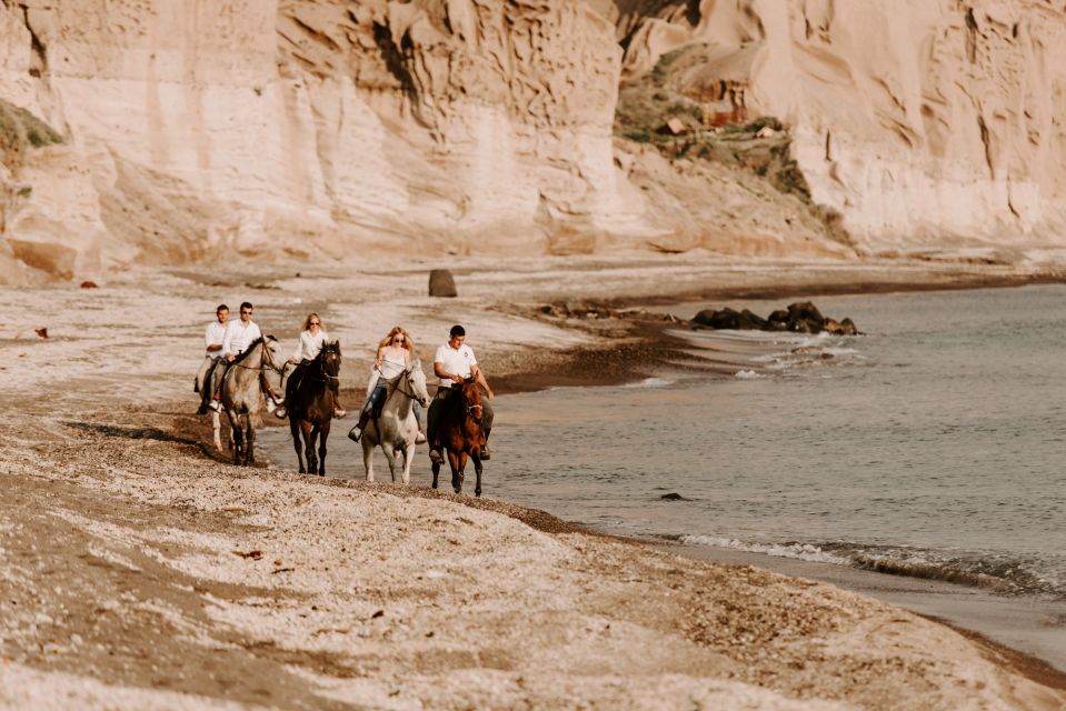 Promenade à cheval à Santorin