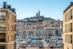 Vue sur le Vieux Port de Marseille depuis la rue Tasso