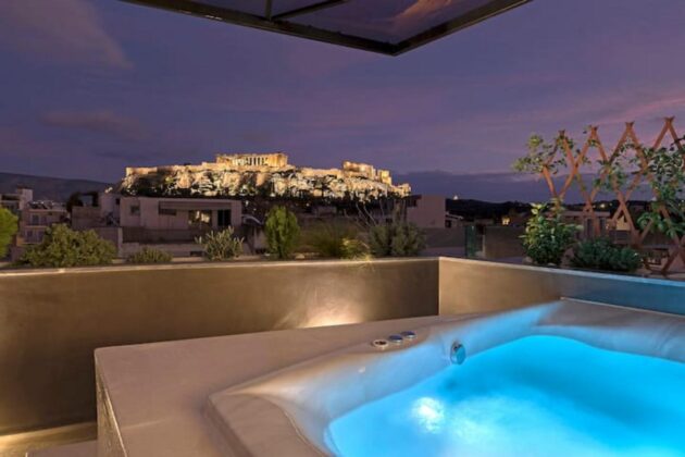 Acropolis View Jacuzzi Apartment-Airbnb Athènes