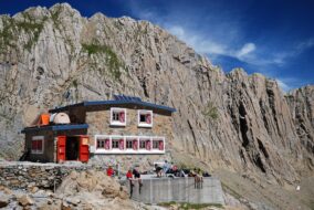 6 refuges de montagne à découvrir dans les Pyrénées