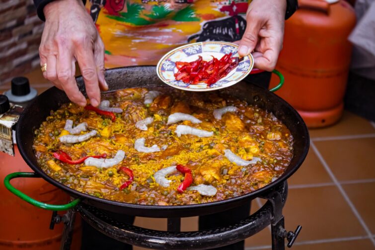 Cuisiner une paella à Séville