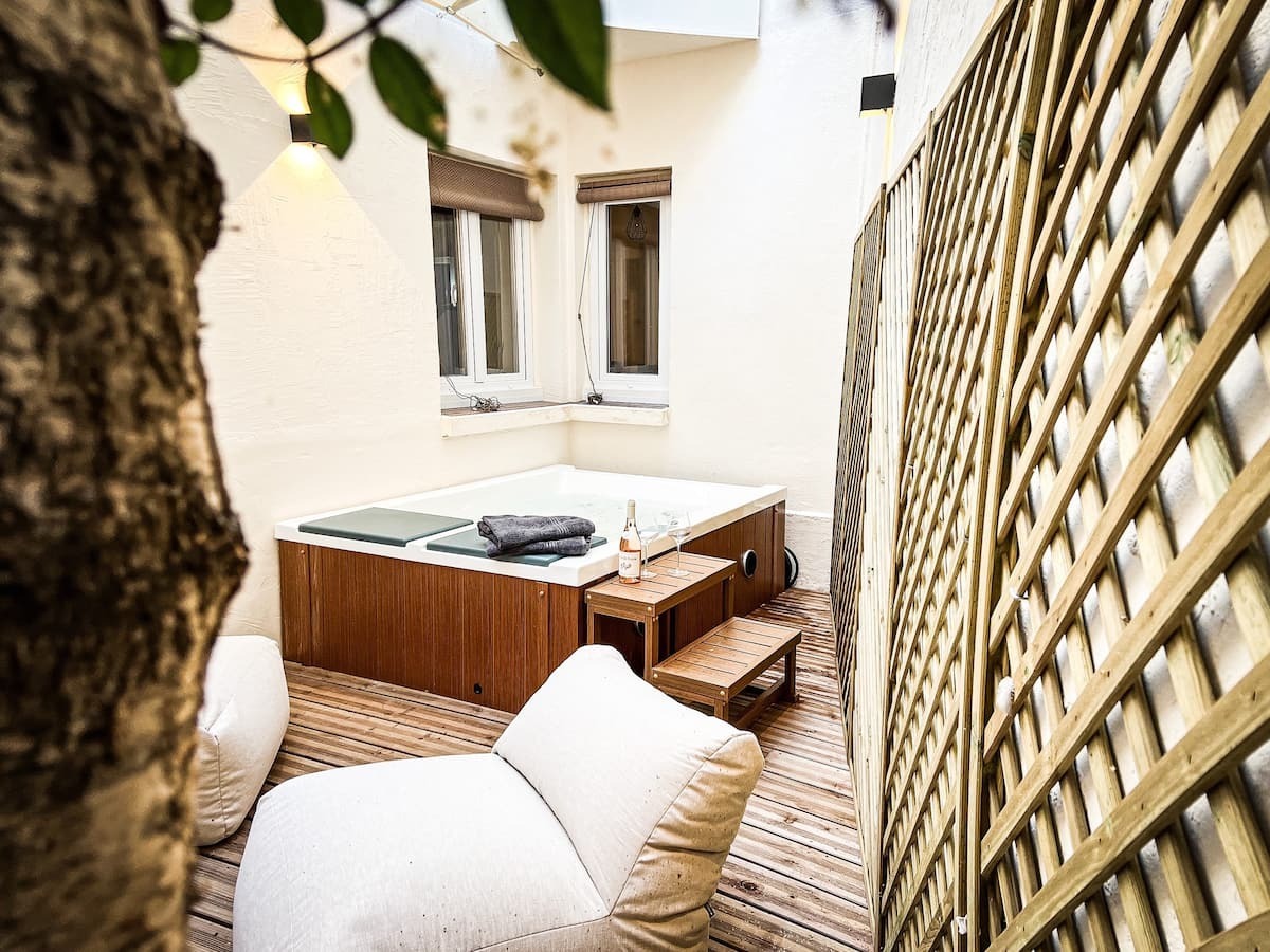 Airbnb de luxe avec jacuzzi à paris 17e
